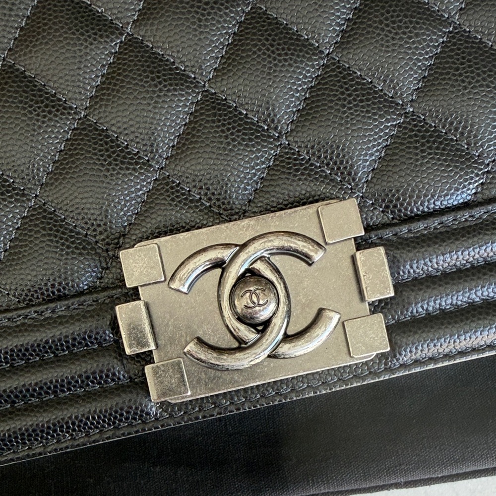 CHANEL Black Quilted Leather Medium Boy Flap Shoulder and Crossbody Bag - Picture 3 of 12